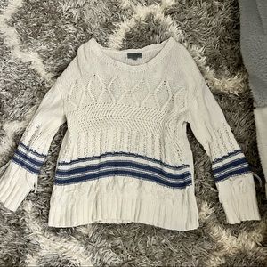 Long sleeve white top with stripes